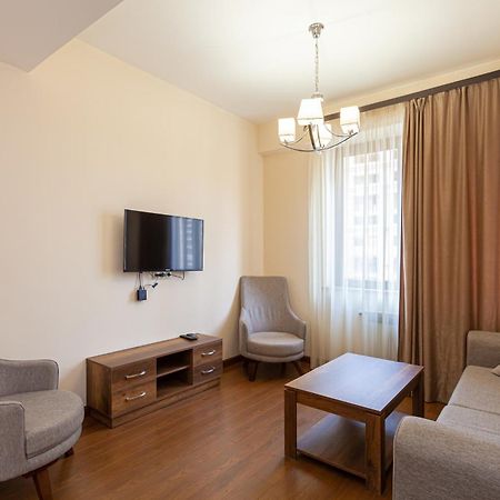 Stay Inn-Apartments On Buzand 17 เยเรวาน ภายนอก รูปภาพ