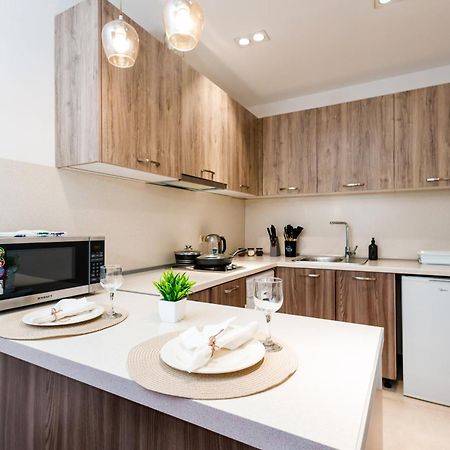 Stay Inn-Apartments On Buzand 17 เยเรวาน ภายนอก รูปภาพ