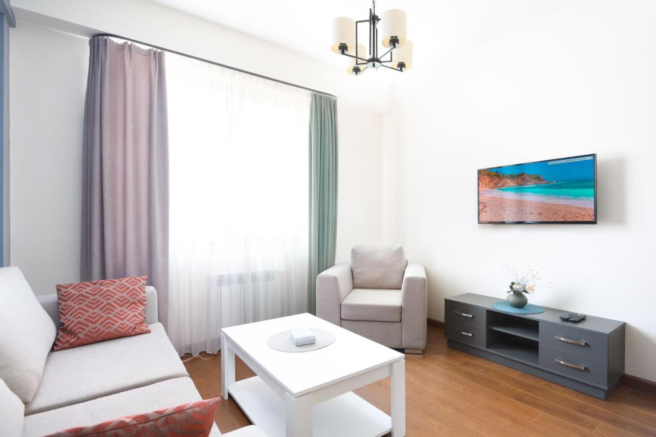 Stay Inn-Apartments On Buzand 17 เยเรวาน ภายนอก รูปภาพ