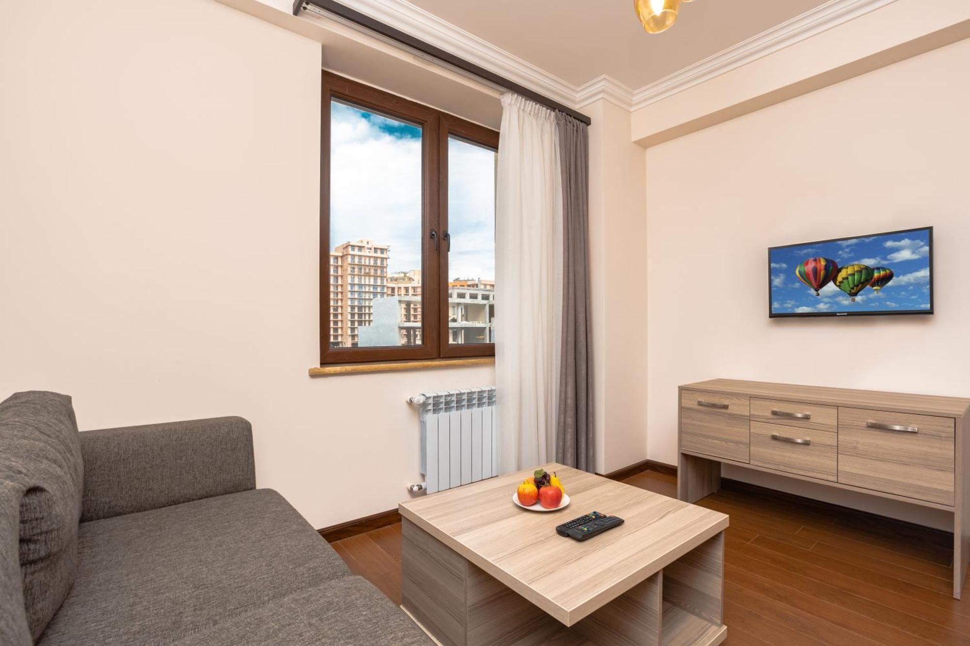 Stay Inn-Apartments On Buzand 17 เยเรวาน ภายนอก รูปภาพ