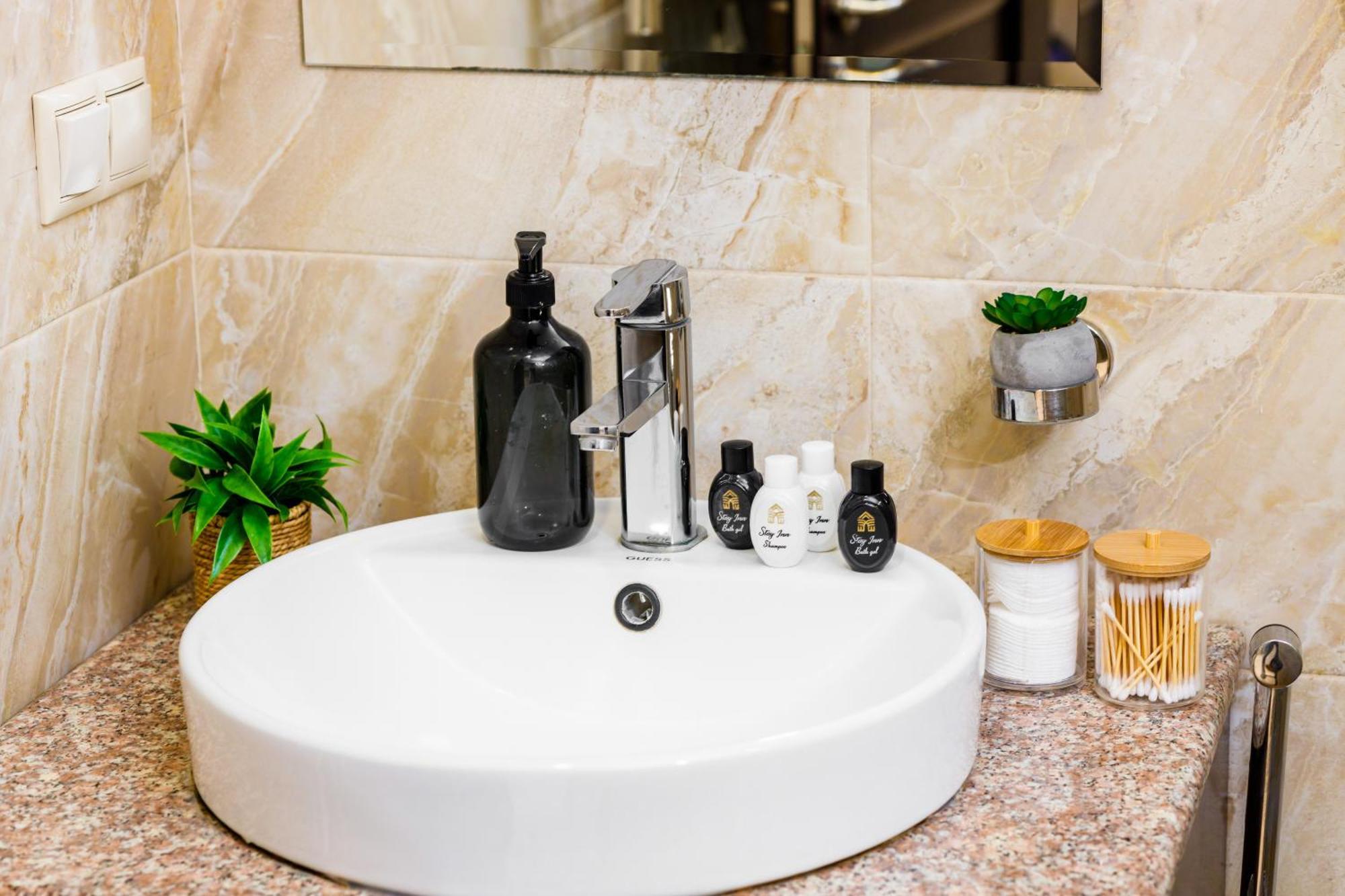 Stay Inn-Apartments On Buzand 17 เยเรวาน ภายนอก รูปภาพ