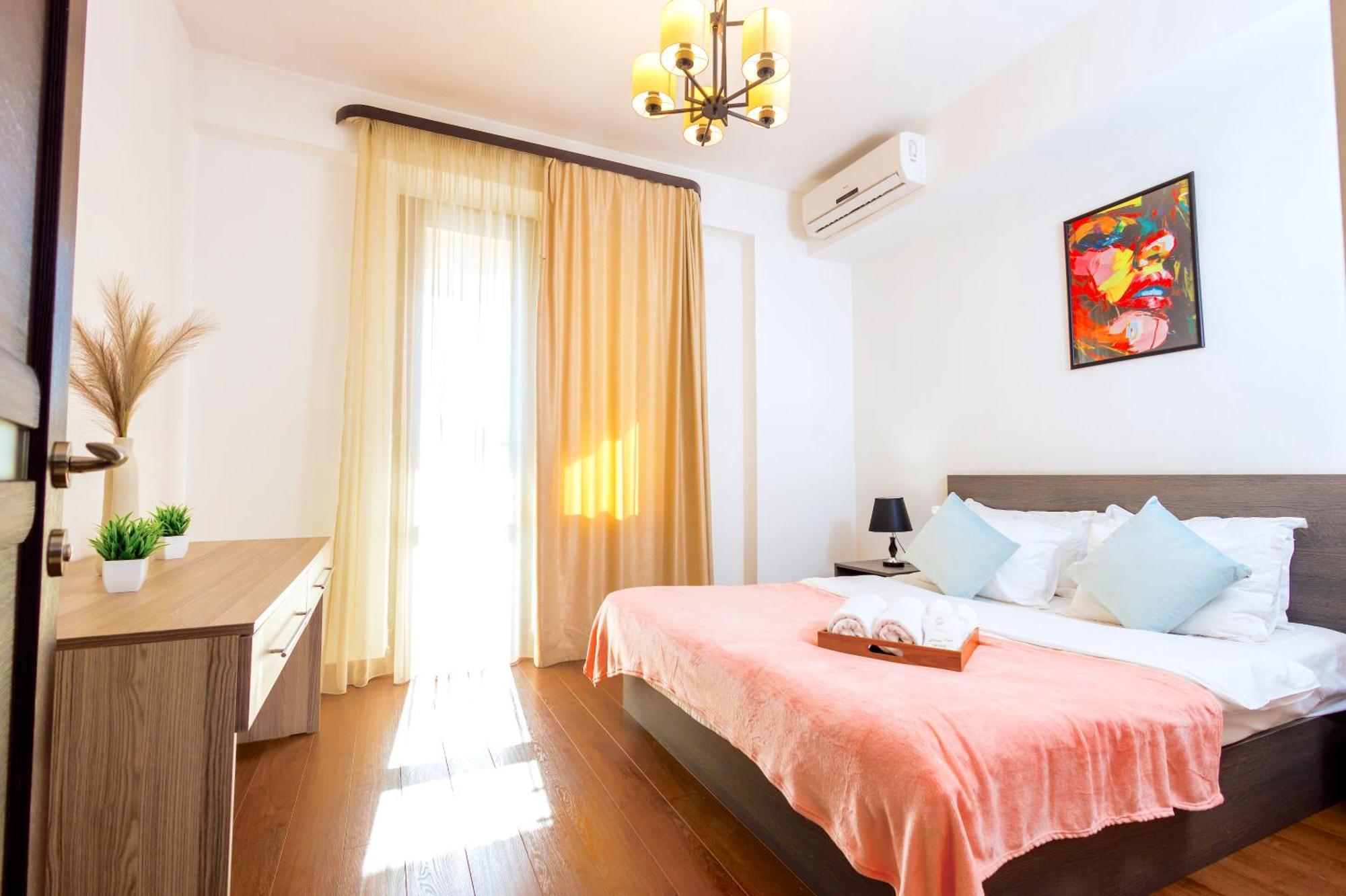 Stay Inn-Apartments On Buzand 17 เยเรวาน ภายนอก รูปภาพ